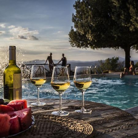 Il Poggio Delle Ginestre Vendégház Torgiano Kültér fotó