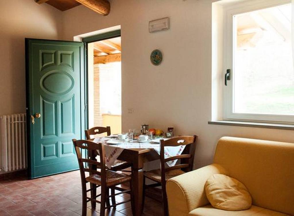 Il Poggio Delle Ginestre Vendégház Torgiano Kültér fotó