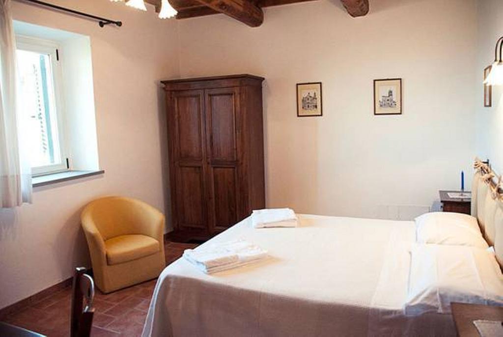 Il Poggio Delle Ginestre Vendégház Torgiano Kültér fotó