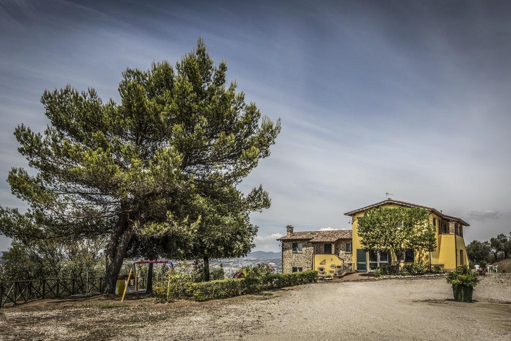Il Poggio Delle Ginestre Vendégház Torgiano Kültér fotó